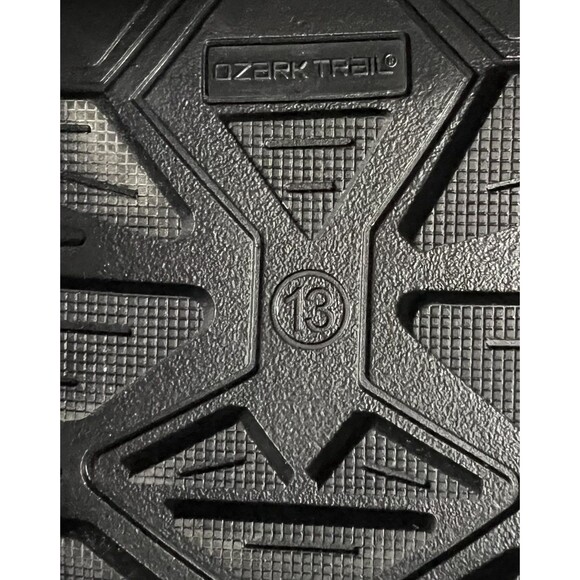 Ozark Trail Men’s Size 13 Leather Snow Boots Black Red Waterproof Winter NEW - Picture 7 of 9